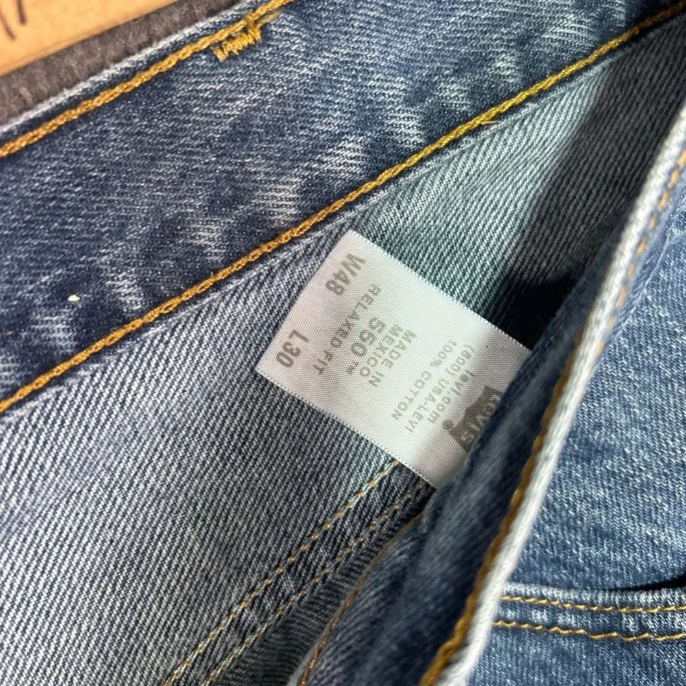 Levi's Jeans 550 Men 48x30 Light Blue Straight Leg Classic Everyday Relaxed Fit